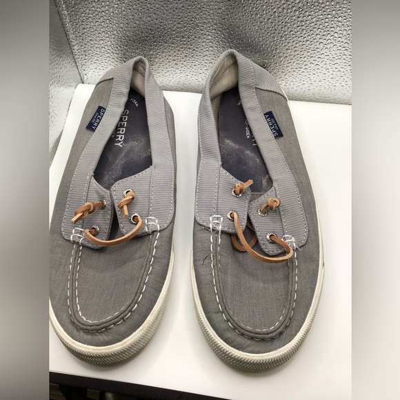 Sperry - Picture 1 of 3